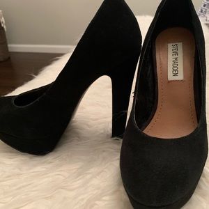 Steve Madden Black Suede Heels